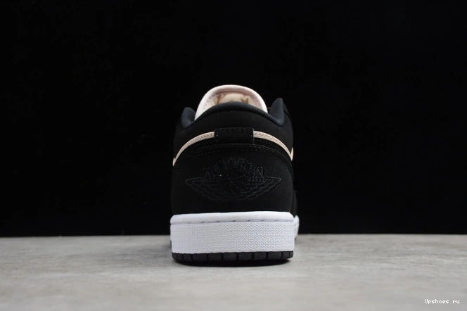 DC0774-003  Low Jordan (W) Black Ice Guava 1 0404